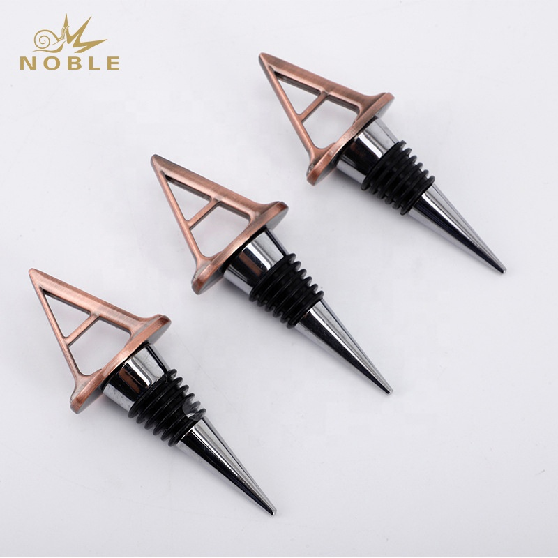 Food Grade Metal Champagne Wine Bottle Stopper Custom Letter Shape Wine Stopper