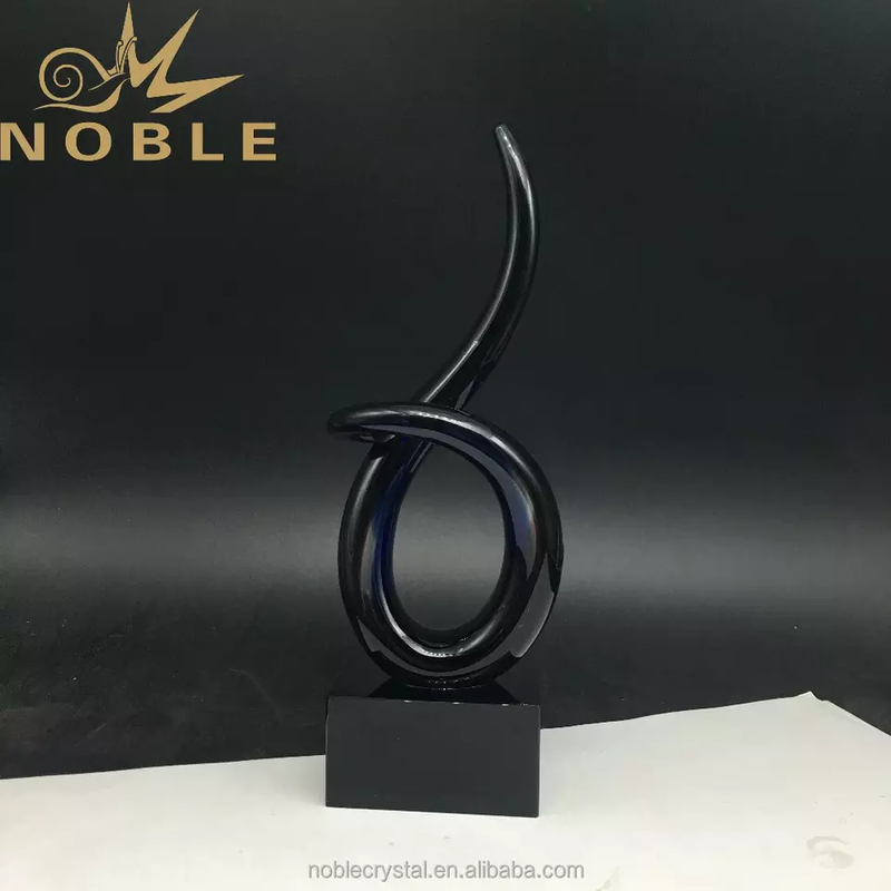 High Quality New Design Best Selling Crystal Hand Blown Art Glass Trophy