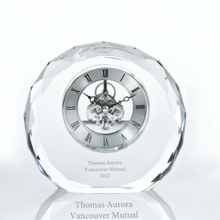 Noble Manufacturer Crystal Iceberg Clock Business Gift Customized Bespoke Logo Office Decoration Trophy Award Hand Craft Plaque