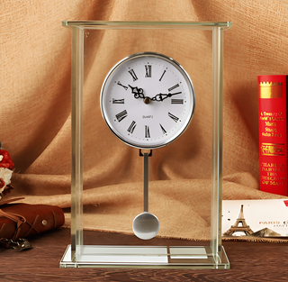 Noble Manufacturer's Customized Jade Glass Pendulum Clock Sports-Themed Office Decoration Bespoke Logo Handcrafted Trophy Award
