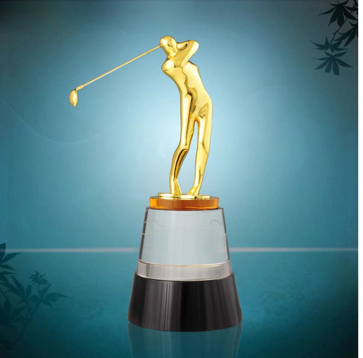 Noble High Quality Gold Silver Bronze Metal Figure With Crystal Business Gift Sports Awards Custom Bespoke Logo Golf A Hole in One Trophy Hand Craft