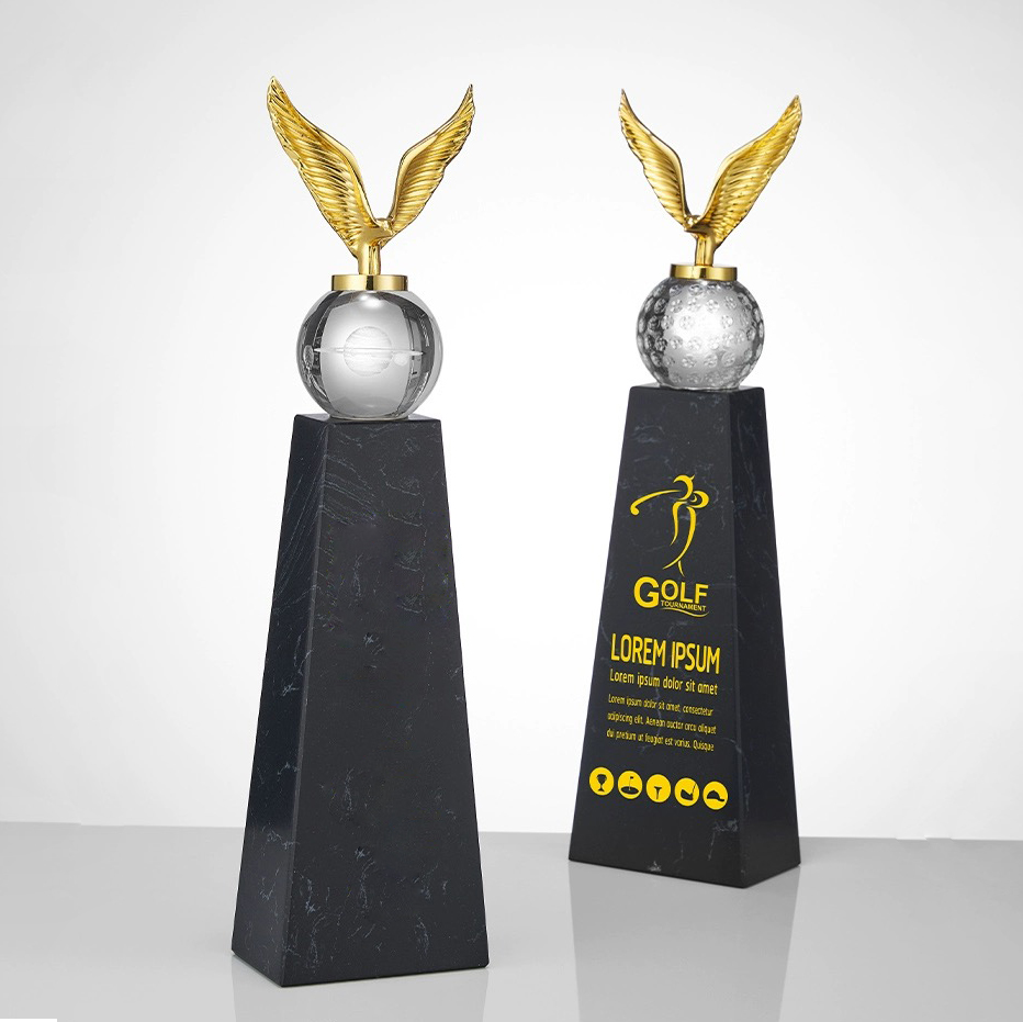 Noble High Quality Glass Business Gift Sports Awards Custom Bespoke Logo Golf A Hole in One Metal Eagle Trophy Hand Craft