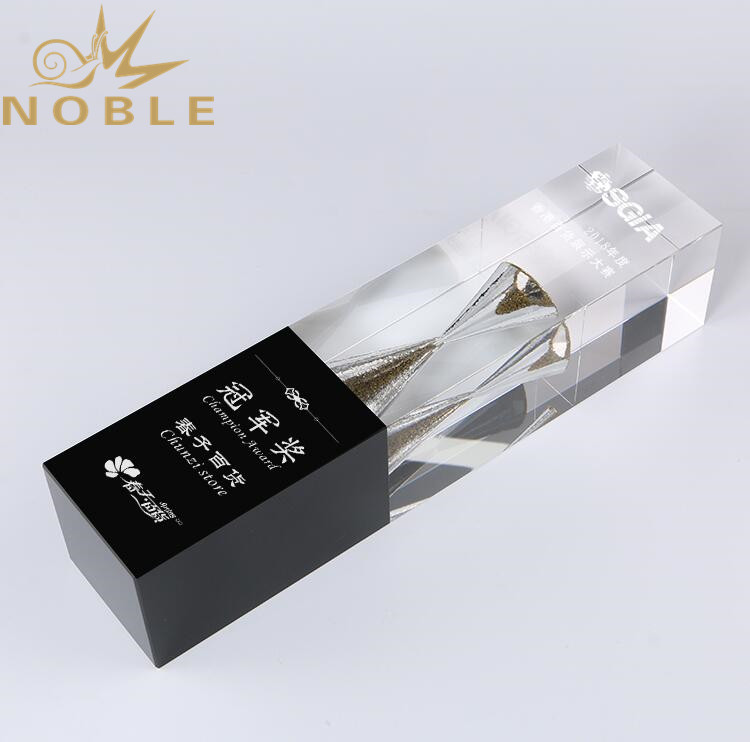 New Design Crystal Cube Award with Hourglass 