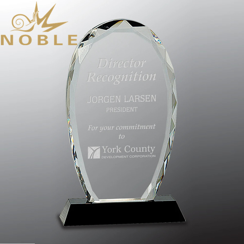 Faceted Prestige Crystal Palque Trophy