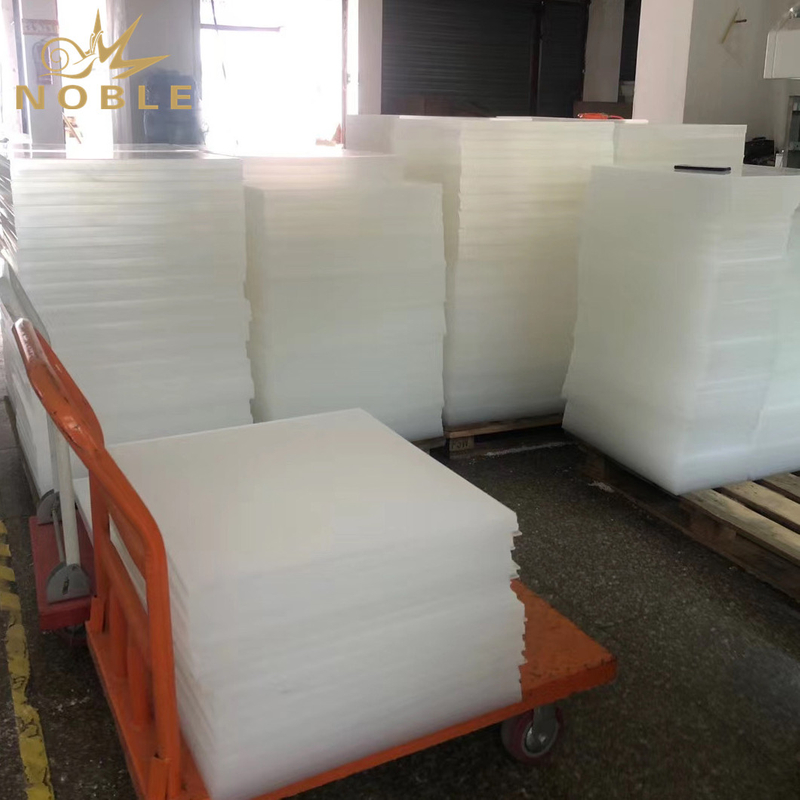 Custom Acrylic Protective Desk Sneeze Guard for Public Transportation for Shops,Offices,Schools,Banks Restaurant,Nail Salons,etc