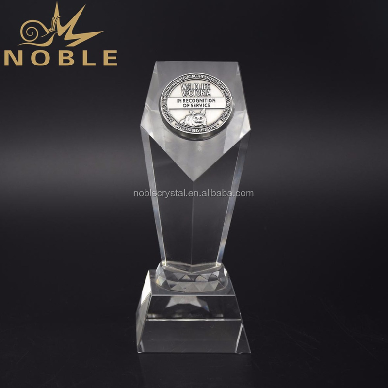 New Design Custom Medal Crystal Award Trophy with Your Logo Engraved
