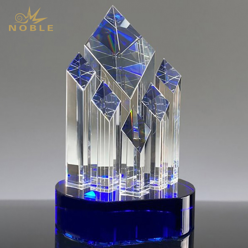 Noble New Design Custom Crystal Super Blue Diamond Trophy 