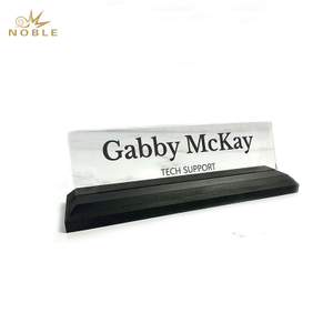 Noble Wood Base Desk Name Plate With Metal Plate Custom Bespoke Logo Promotional Business Gift Office Desk Decoration Hand Craft