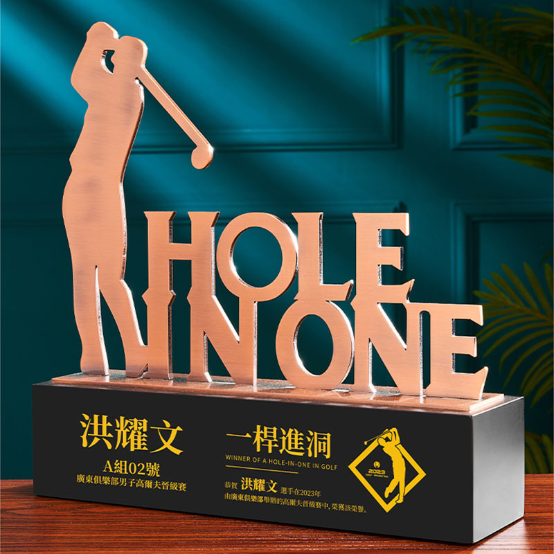 Noble High Quality Gold Metal Golf With Crystal Base Business Gift Sports Awards Custom Bespoke Logo Golf A Hole in One Trophy