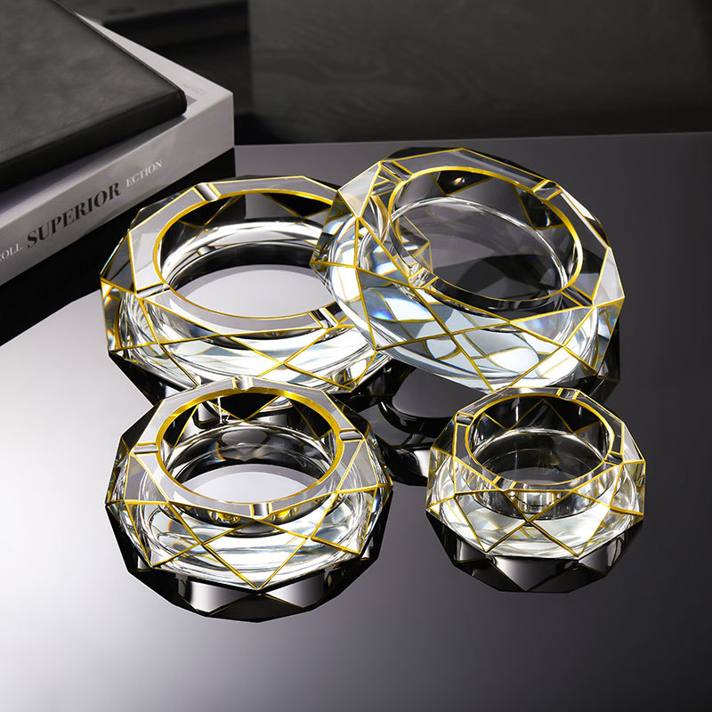 Noble Optical Crystal With Gold Edges Award Trophy Award Custom Logo Business Office Gift Ashtray Hand Craft