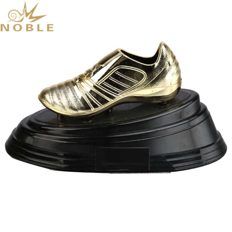 New Design Custom Logo Plastic Gold Shoes Award 