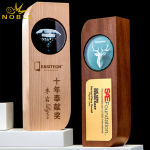 New Excellent New Design Custom Wooden Trophy