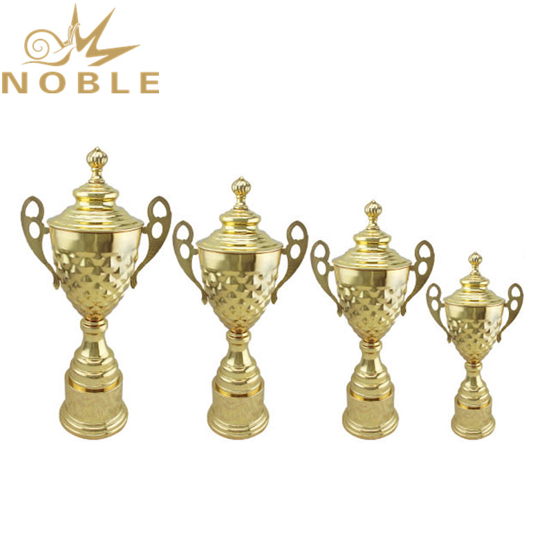 Shiny Gold High Quality Sports Cup Trophy Award for Players