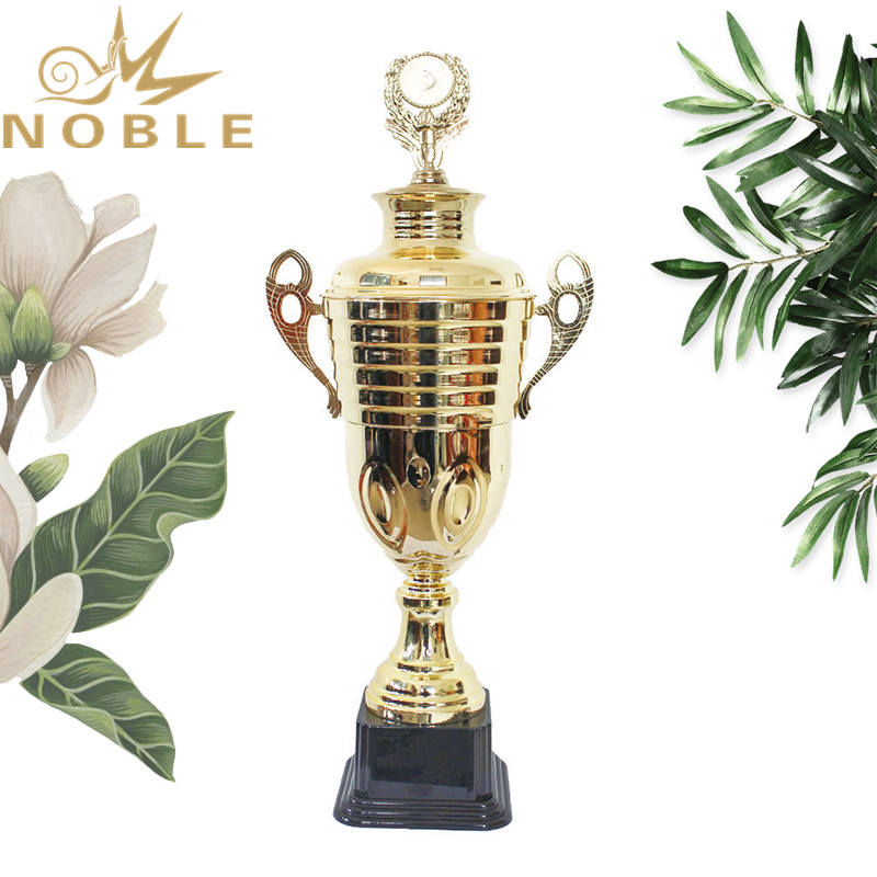 Outstanding Award Metal Achievement Trophy As Souvenir Gifts