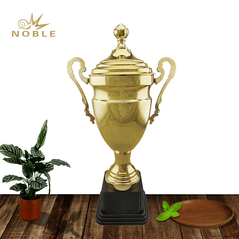 Shiny Gold Metal Outstanding Sports Cheerleading Trophy