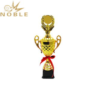 Cheap Plastic Kid Trophy Award for School Students