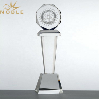 New Design Custom Crystal Tower Trophy with Crystal Octagonal Top