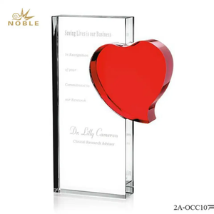 Best New Design Wedding Souvenir Gift Optical Crystal Heart Award Trophy