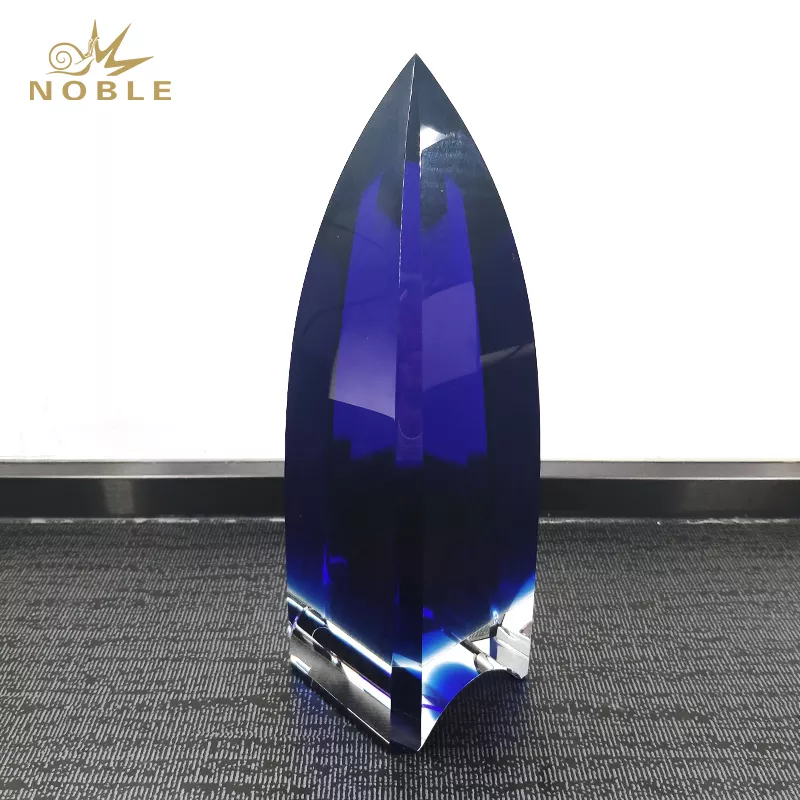 Luxury Blue Crystal Dome Custom Crystal Obelisk Trophy As Souvenir Gifts