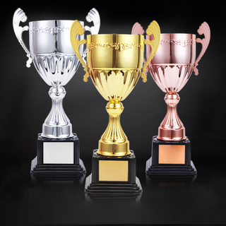 2024 New Design Different Size Custom Made Marble Base Sports Golf Soccer Basketball Marathon Custom Cut Metal Gold Silver Bronze Trophy Cup 
