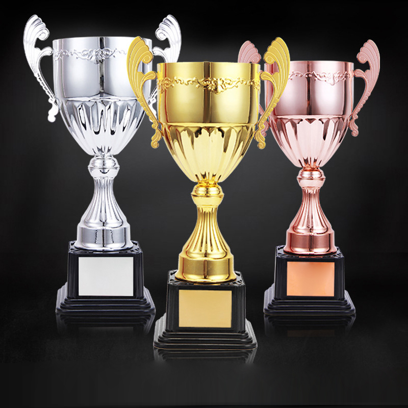 2024 New Design Different Size Custom Made Marble Base Sports Golf Soccer Basketball Marathon Custom Cut Metal Gold Silver Bronze Trophy Cup 