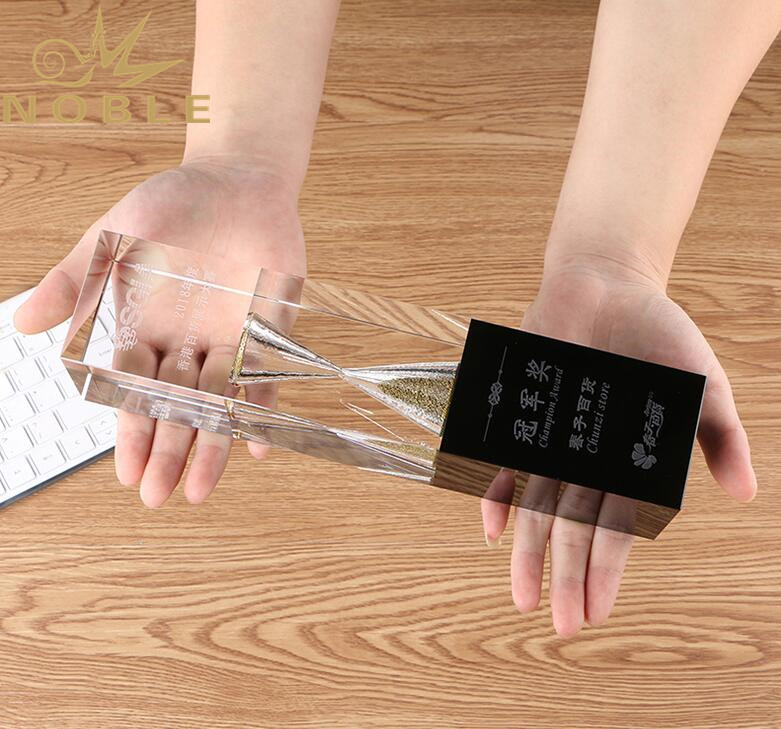 New Design Crystal Cube Award with Hourglass 