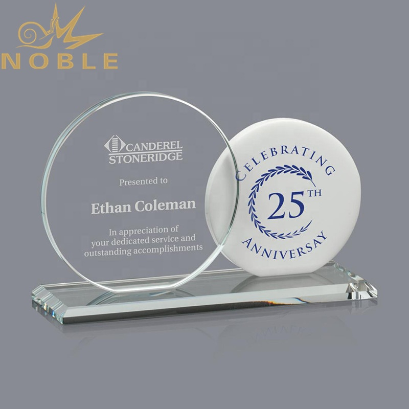 High Quality Unique New Design Custom Jade Glass Anniversary Award Trophy