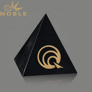 Noble High Quality Black Crystal Pyramid Award