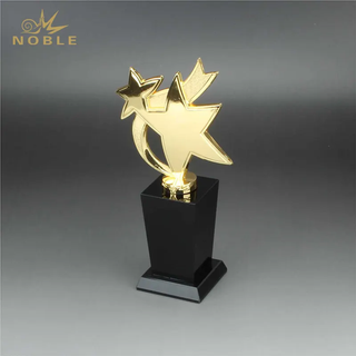 Gold Metal Star Crystal Trophy Award For Engraving