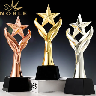  New Design Metal Star Award with Black Crystal Base