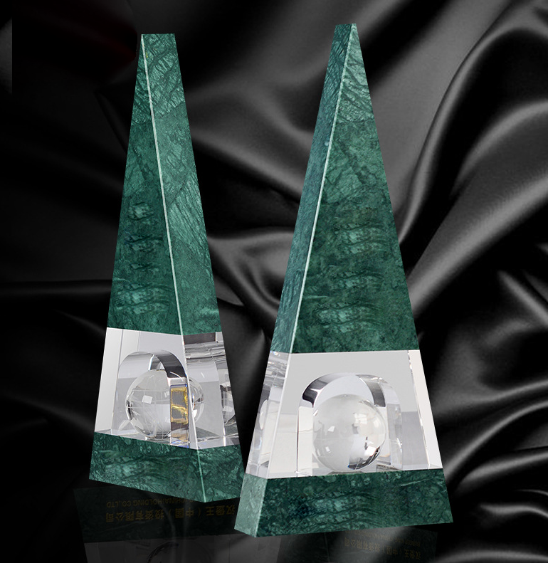 Noble Manufacturer Marble Crystal Glass Outdoor Sports Gift Customized Personalized Bespoke Logo Golf Trophy Award Hand Craft