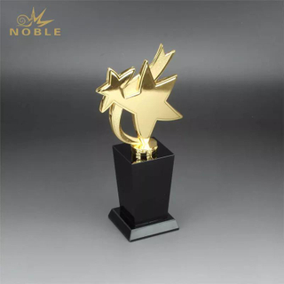 Customized Gold Metal Star Crystal Trophy Award 