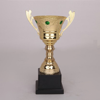 2024 New Design Different Size Custom Made Marble Base Sports Golf Soccer Basketball Marathon Custom Logo Metal Silver Metal Trophy Cup 