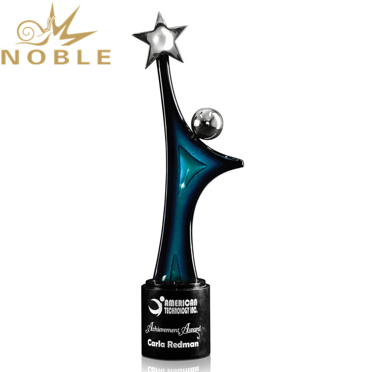 New Design Hand Blown Figurine Custom Art Glass Trophy
