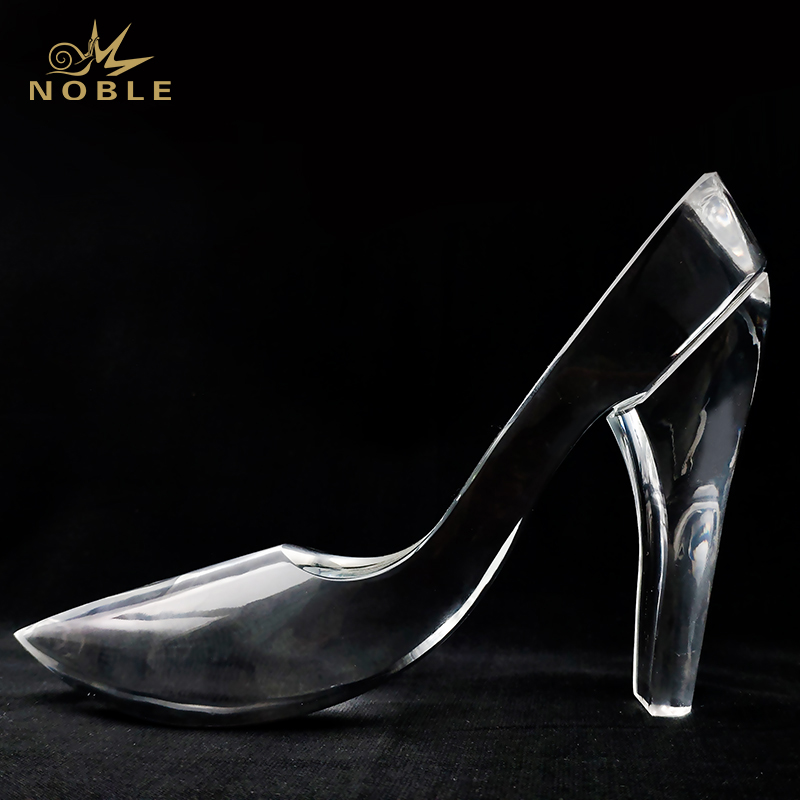 Noble Customized Crystal High Heel Shoe Trophy Award Valentine's Day Gift Favor Shoes Shop Dectorations