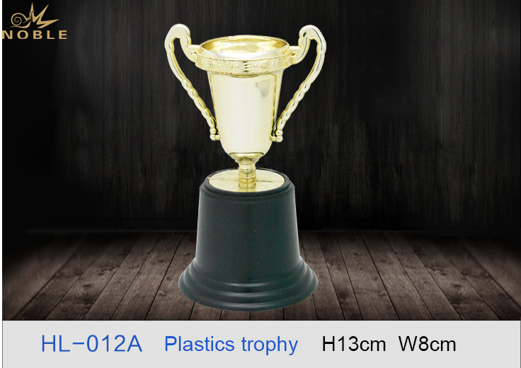 High Quality Cheap Stock Plastic Trophy