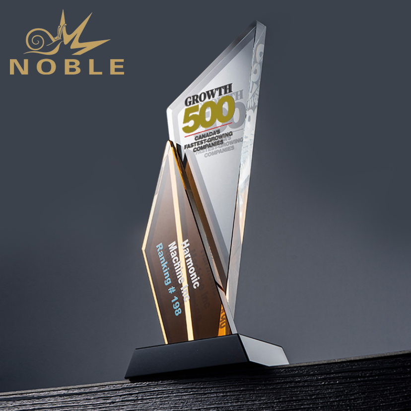 New Arrival Hot Selling Custom UV Printing Crystal Souvenir Trophy
