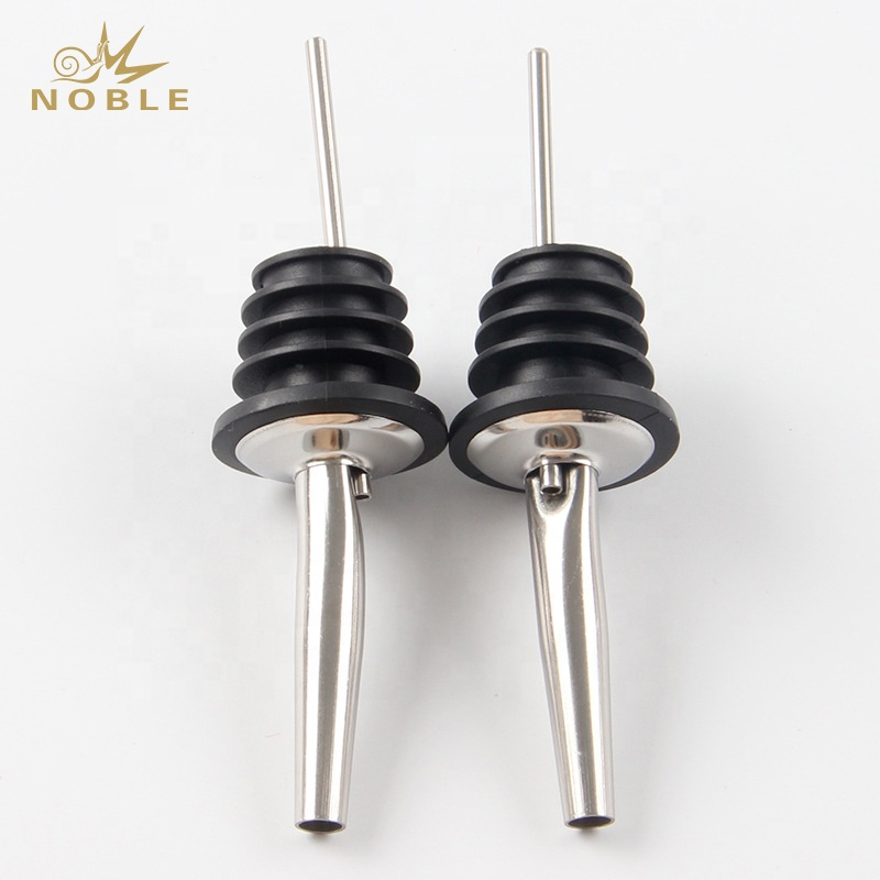 Stainless Steel Wine Pourer Classic Bottle Poure With Tapered Spout Wine Pour Spout Measured Pour Spout