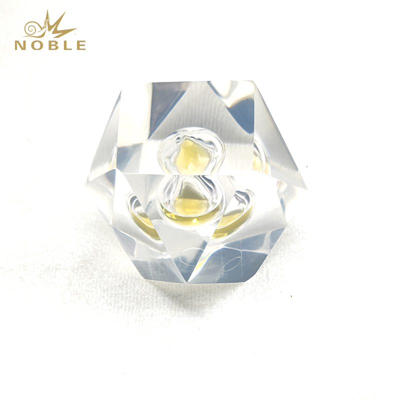 Noble Awards Customized Made Oil Drop Embedment Acrylic Paperweight Award