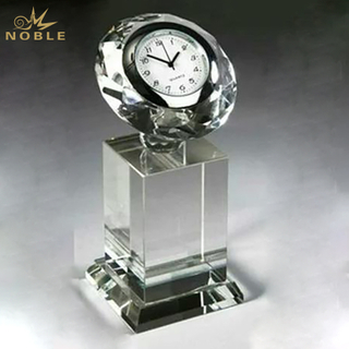 Noble Manufacturer Crystal Diamond Clock Business Gift Customized Bespoke Logo Office Decoration Trophy Award Hand Craft 
