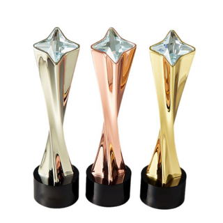 High Quality Twisted Column Tower Shape Gold Silver Bronze Metal With Crystal Star Business Gift Custom Logo Trophy Awards