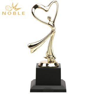 Custom New Design Plastic Dance Award