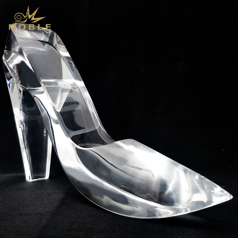 Source High Heel Shoe Trophy Optical Shining Crystal Glass Shoes