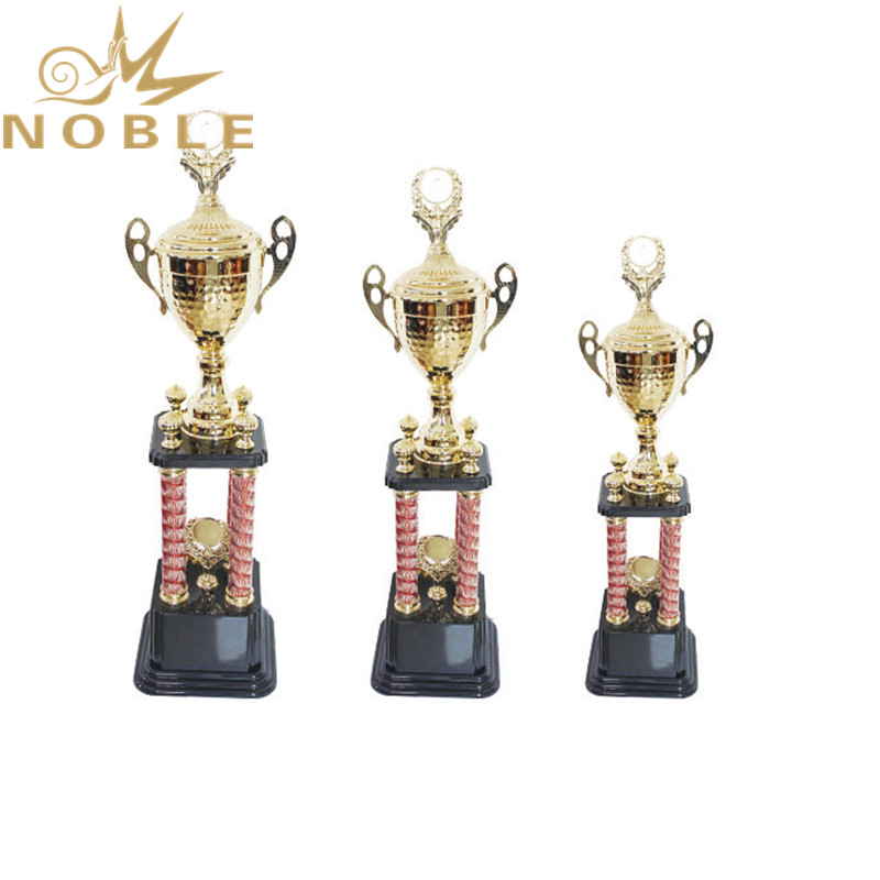 Three Different Sizes High Quality Four Column Metal Trophy