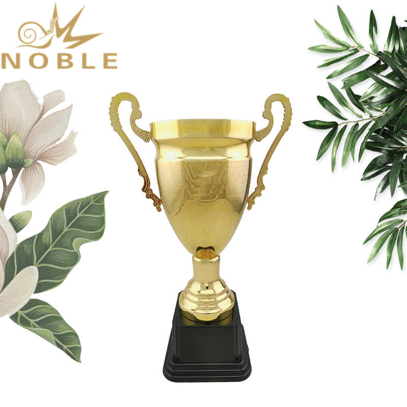Shiny Gold Simple Metal Cup Custom Sports Trophy for Badminton Games