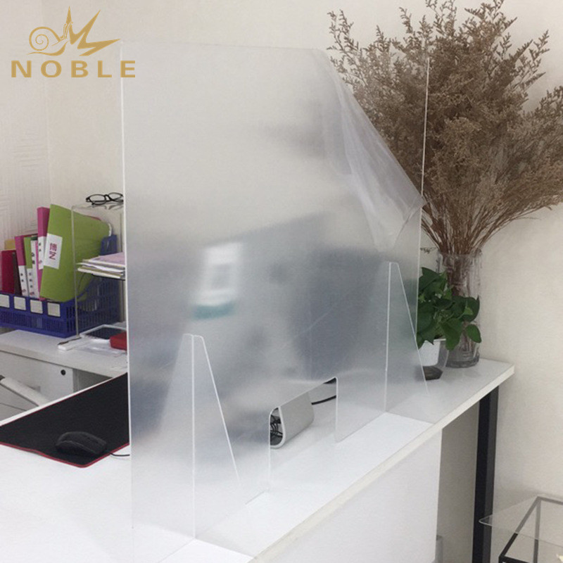 Custom Protective Sneeze Guards Portable Acrylic Plexiglass Freestanding Shield Office Desk Sneeze Guard
