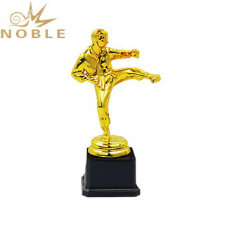 Unique Design Sports Metal Figurine Aartial Art Award