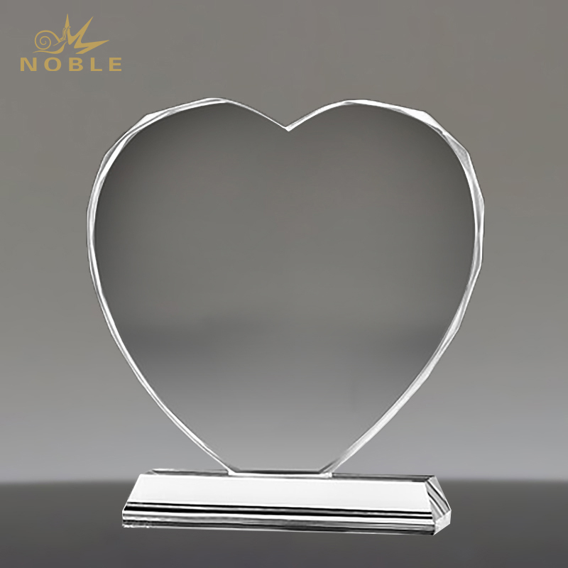 High Quality Stock Cheap Award Blank Crystal Heart Trophy