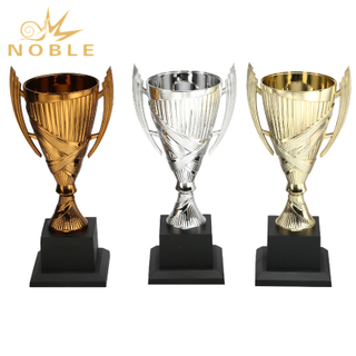 New Design Cheap Plastic Cup Trophy