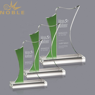 New Design Custom Crystal Plaque Trophy with Green Edge